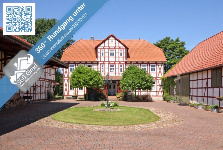 Hofansicht mit 3D-Tour K�nigslutter Bauernhaus Gutsherrenhaus der besonderen Art...
