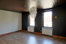 Zimmer Gro�e Altbauwohnung im �stlichen Ringgebiet mit Garage