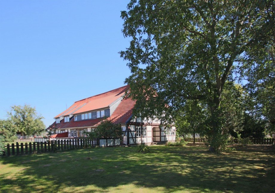 Westansicht Haus Warberg