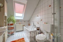 Badezimmer  - Reihenhaus in Wolfenb�ttel 140333 Klein, fein und MEIN :-)
RH in Wolfenb�ttel F�mmelse