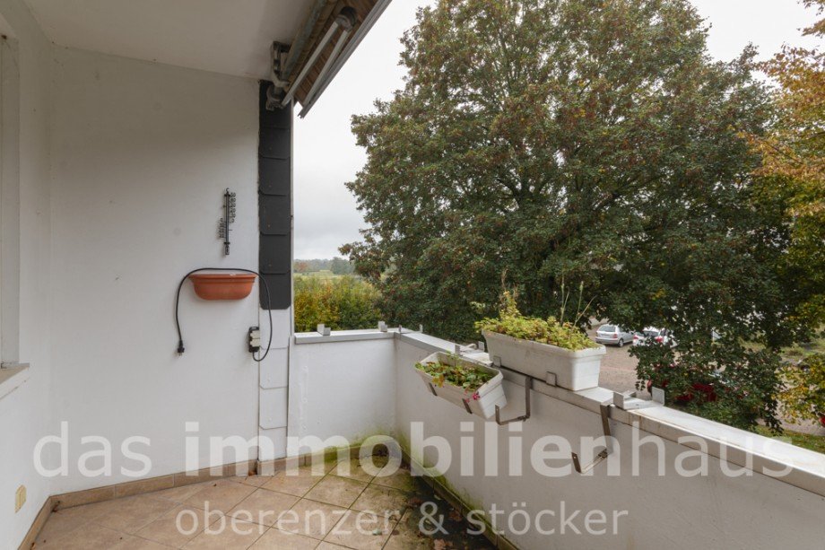 Loggia mit Blick in die Schunterauen Etagenwohnung Braunschweig / Querum