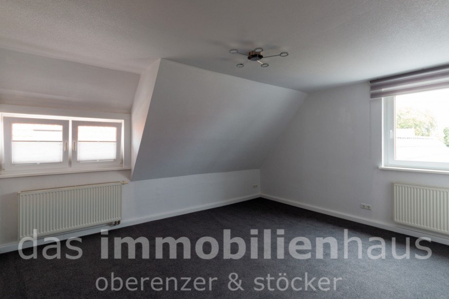 Zimmer DG Einfamilienhaus Wolfenb�ttel Haus Wolfenb�ttel / Halchter