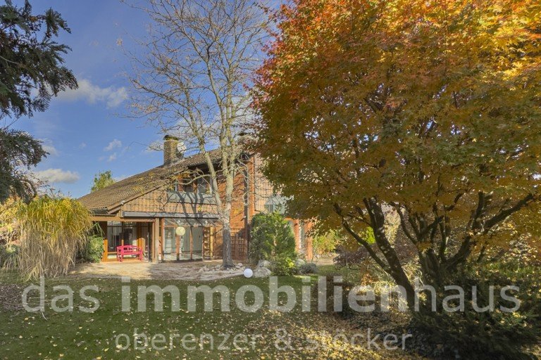 Aussenaufnahme Gartensicht - Einfamilienhaus in Wolfenb�ttel Salzdahlum Wolfenb�ttel / Salzdahlum Einfamilienhaus Gartentraum - Oase in Salzdahlum