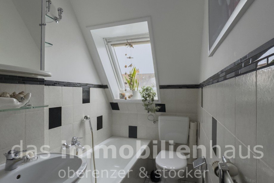 Bad DG - Reihenhaus Braunschweig Gartenstadt Reihenmittelhaus Braunschweig / Gartenstadt