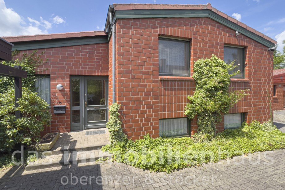 Eingang - Schmied Einfamilienhaus in Braunschweig St�ckheim Einfamilienhaus Braunschweig / St�ckheim