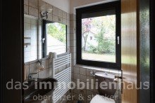 G�ste-WC Citynahes Reihenendhaus in  Insellage  mit gro�em Garten (auf Erbpachtgrundst�ck)