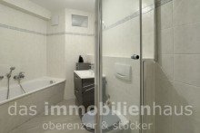 Badezimer - Wohnung mit Terrasse und Garten in Braunschweig Broitzem Wohnen wie im eigenen Haus: 4-Zimmer-Eigentumswohnung mit Garten und Terrasse