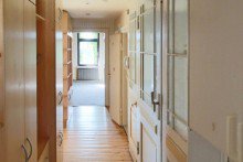Flur Gro�e Altbauwohnung im �stlichen Ringgebiet mit Garage