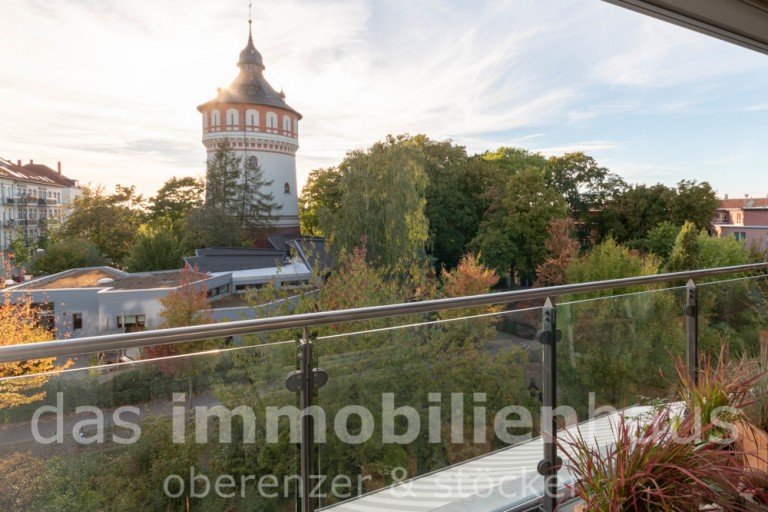 Balkonblick Wohnung �stliches Ringgebiet Braunschweig Braunschweig - �stliches Ringgebiet Etagenwohnung Hochwertiges Wohnen am Wasserturm - 4-Zi.-ETW im �stlichen Ringgebiet
