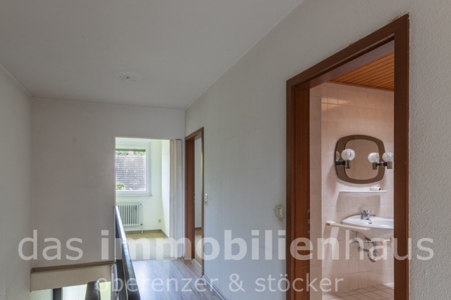 Flur OG Reihenmittelhaus Braunschweig / Lehndorf