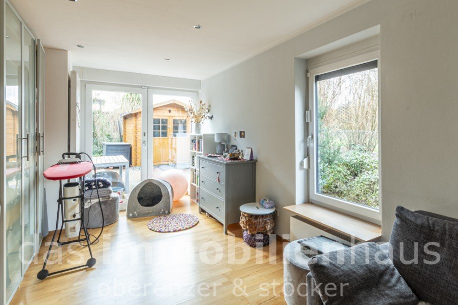 Zimmer - Anbau - Bungalow Einfamilienhaus in Braunschweig Querum Einfamilienhaus Braunschweig