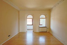 Wohn-Esszimmer Gro�e Altbauwohnung im �stlichen Ringgebiet mit Garage