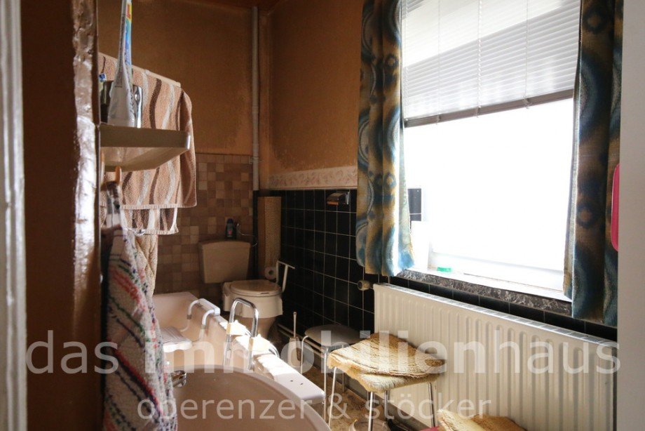 Badezimmer EG Volkmarode Einfamilienhaus Haus Braunschweig