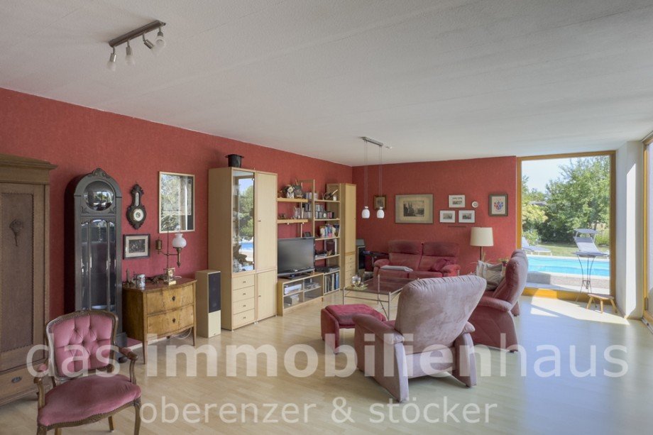 Wohnzimmer - Einfamilienhaus mit Pool in Lehre Einfamilienhaus Lehre