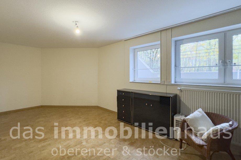 Zimmer UG - Wohnung mit Terrasse und Garten in Braunschweig Broitzem Erdgeschosswohnung Braunschweig / Broitzem