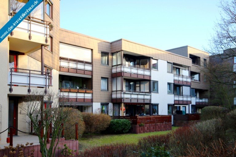 Au�enansicht Braunschweig Etagenwohnung 3-Zi-Eigentumswohnung am Rheinring-Hof mit gro�em Balkon