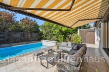 Terrasse  Savoir vivre  - Gro�z�giger Bungalow mit Au�enschwimmbad