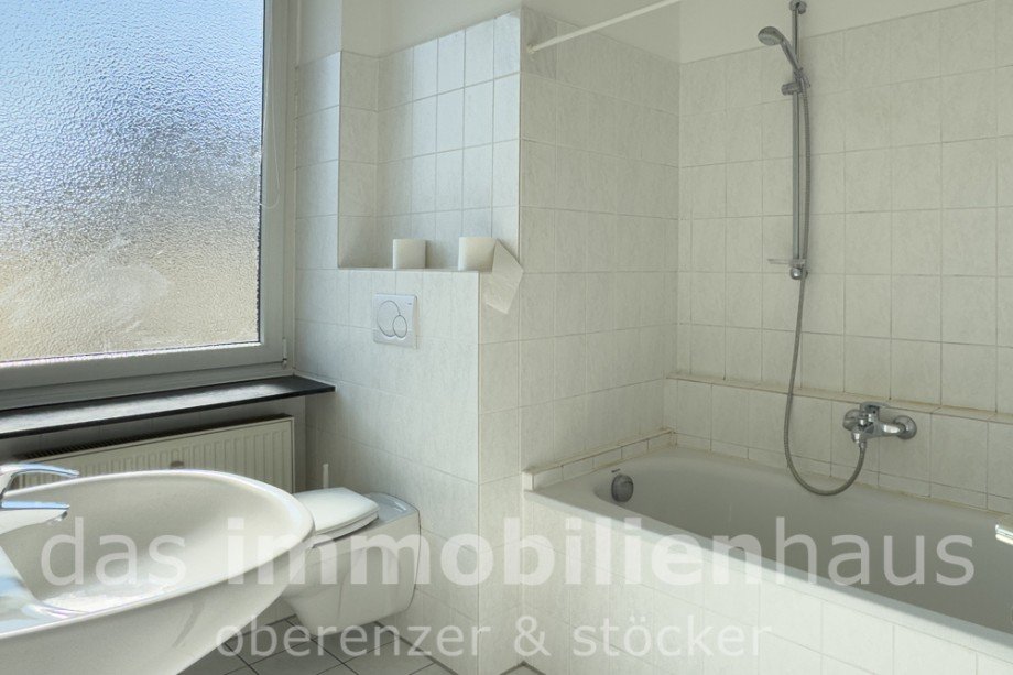 Badezimmer 3-Zimmer-Wohnung �stliches Ringgebiet in Braunschweig Etagenwohnung Braunschweig