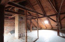 Dachgeschoss Gartentraum-2-Familien-Haus mit Nebengeb�ude und gro�em Grundst�ck in zentraler Lage