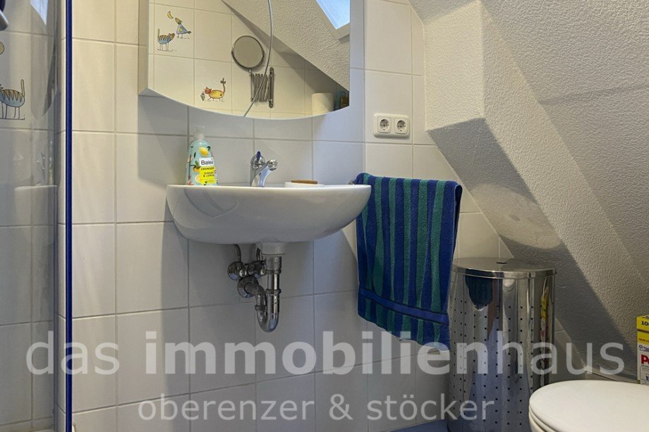 Bad OG - Einfamilienhaus in Braunschweig Gliesmarode mit Garten Einfamilienhaus Braunschweig