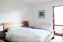 Schlafzimmer_Einfamilienhaus_Wolfenb�ttel_mit_tollem_Garten Familienidylle in der Stadt - Einfamilienhaus mit Gartenoase