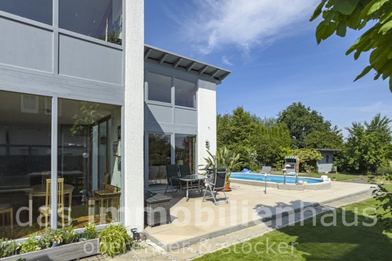 Garten Au�enansicht - Einfamilienhaus mit Pool in Lehre Lehre Einfamilienhaus Hochwertiges freistehendes Pultdachhaus in unverbaubarer Feldrandlage