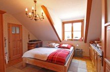 Schlafzimmer Stilvolle Maisonette-Wohnung in Thiede mit 123 m� Platz !