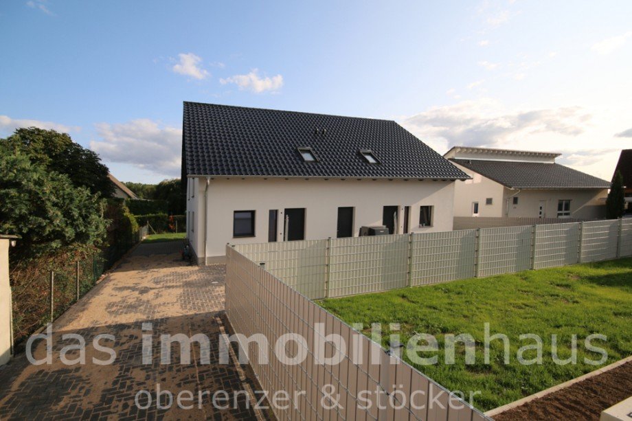 Ansicht Stra�enseite Aussen fertiggestellt Doppelhaush�lfte Meine / Bechtsb�ttel