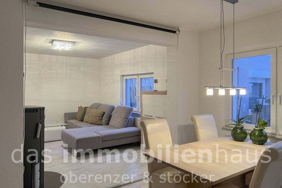 Wohnzimmer - Einfamilienhaus in Braunschweig Gliesmarode mit Garten Einfamilienhaus Braunschweig