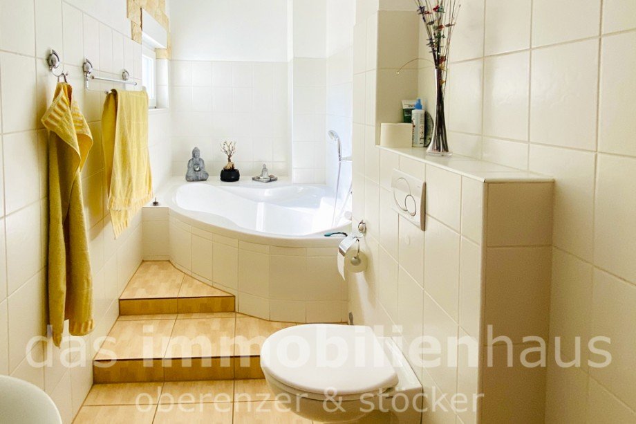 Badezimmer - Einfamilienhaus in Braunschweig Gliesmarode mit Garten Einfamilienhaus Braunschweig