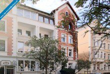 Vorderansicht Gro�e Altbauwohnung im �stlichen Ringgebiet mit Garage