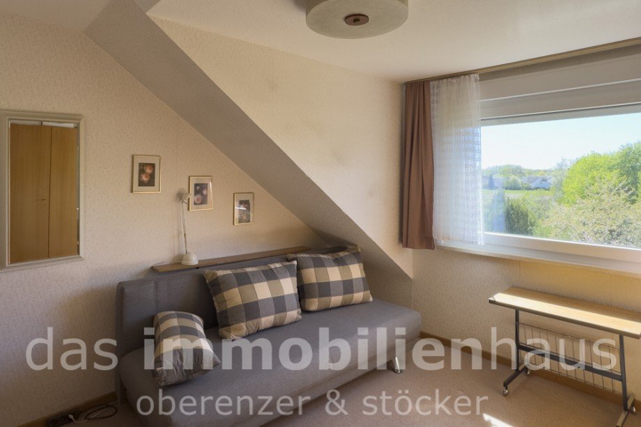Zimmer DG Reihenhaus Braunschweig Querum Reihenmittelhaus Braunschweig / Querum