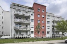 Geb�udeansicht Komfortable 3-Zi.-Wohnung mit Tiefgaragenstellplatz