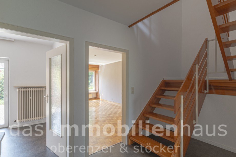 Treppenhaus - Reihenhaus Braunschweig Schwarzer Berg Reihenmittelhaus Braunschweig / Schwarzer Berg