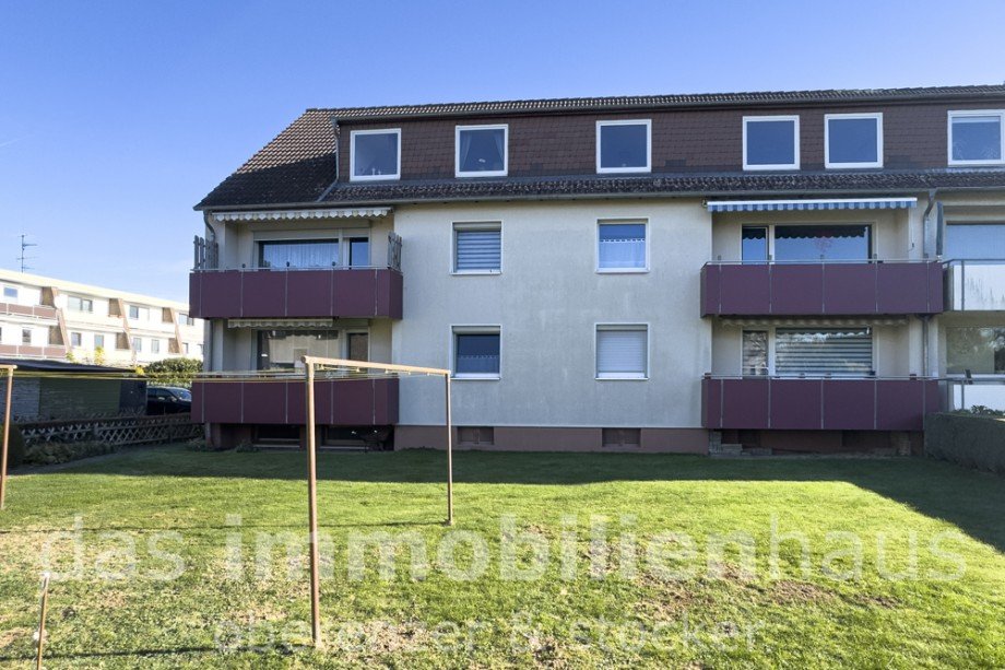 Garten Au�enansicht - MFH 6 Wohnungen in Vechelde.jpg Mehrfamilienhaus Vechelde